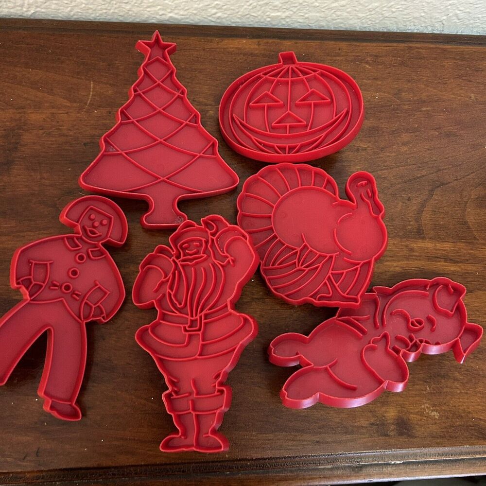 Vintage Tupperware Set 6 Red Holiday Cookie Cutters Christmas Turkey Pumpkin